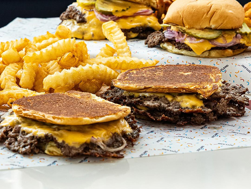 Meet the Crust Burger, a Smash Burger on Steroids: How to Make it at Home