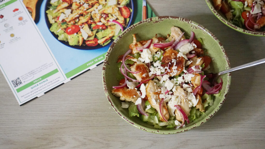 HelloFresh diner-style Greek salad with chicken, feta, tomatoes, green pepper, and vinaigrette