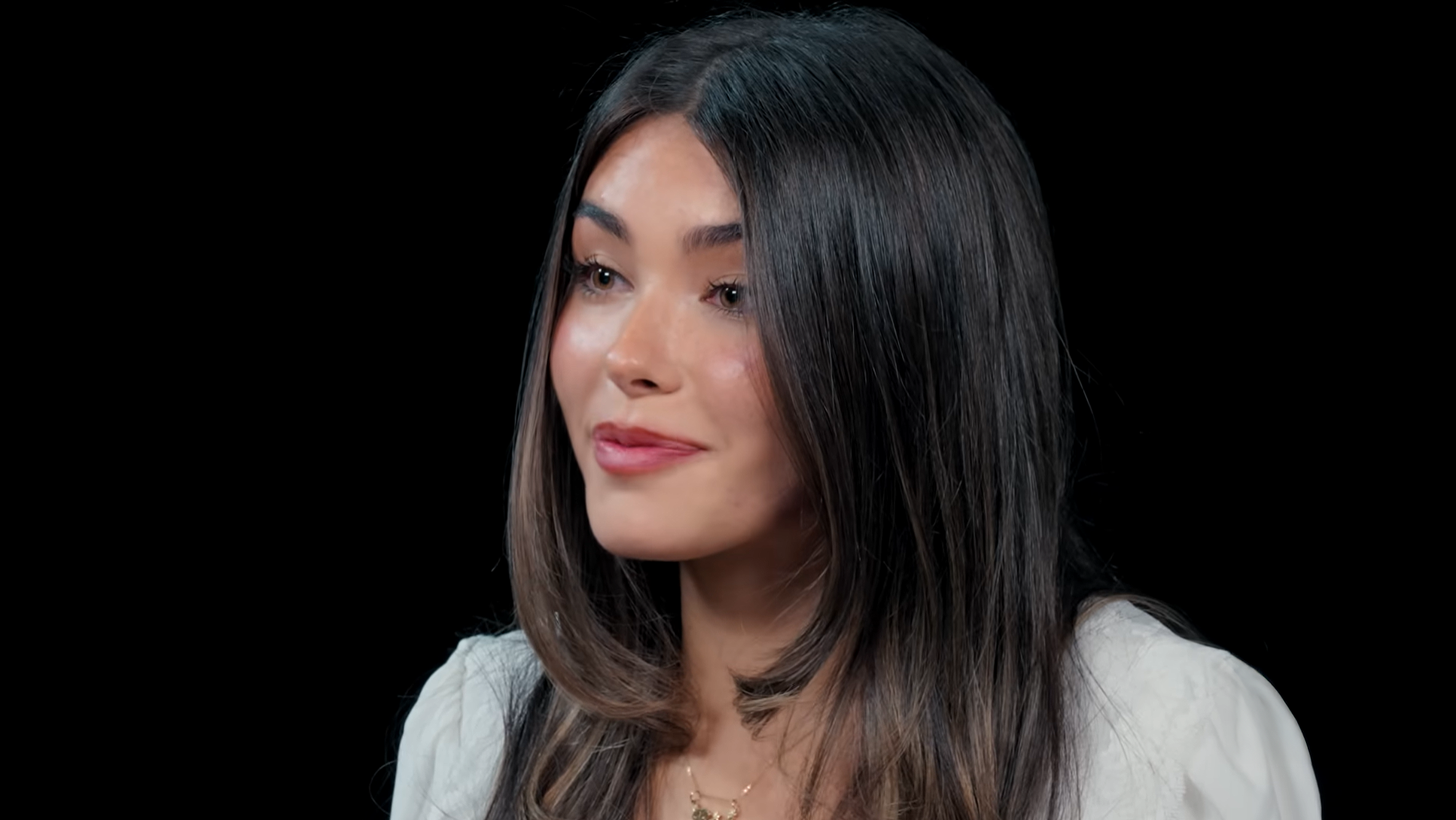 How to Make Madison Beer’s Favorite Breakfast Bagel – The Official Recipe